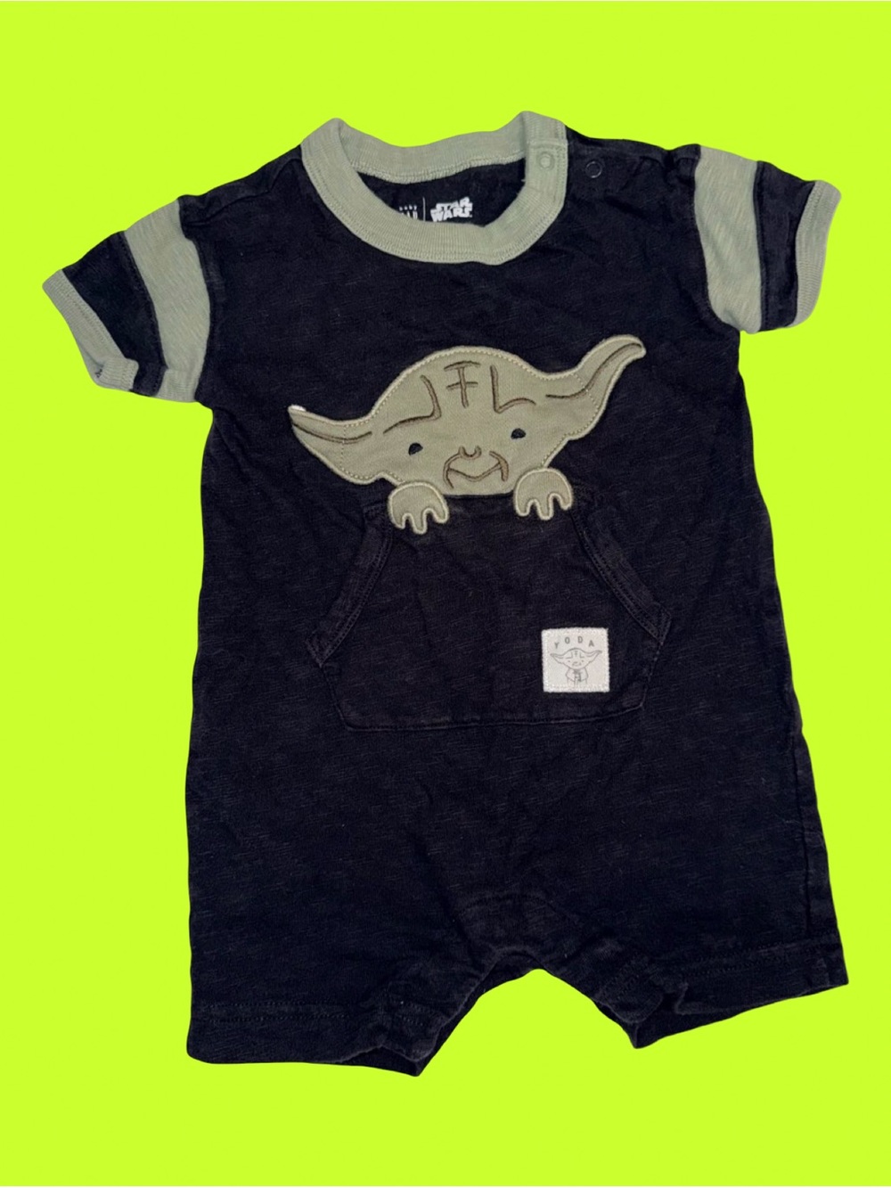 Baby Gap x Star Wars Grogu Romper (6–12M) 💫